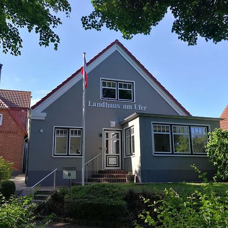 Landhaus Am Ufer - Wohnung 2 하일리겐하펜 외부 사진